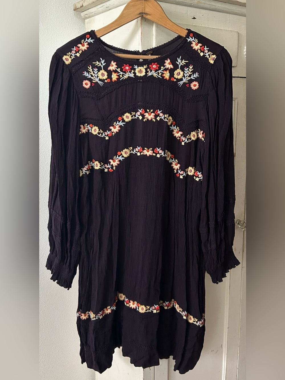 Free People | Women’s Black Floral Embroidered Long Sleeve Boho Pasadena Dress M - Picture 5 of 16